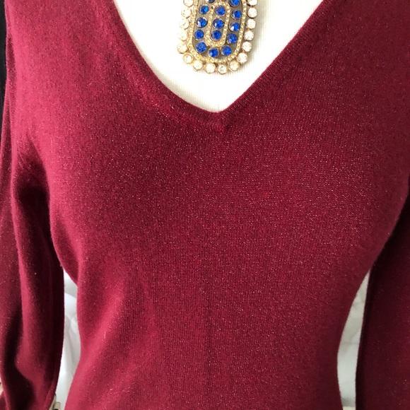 PURE 100% cashmere🎉🎉SALE NO OFFERS 🎉🎉v neck - Picture 2 of 7